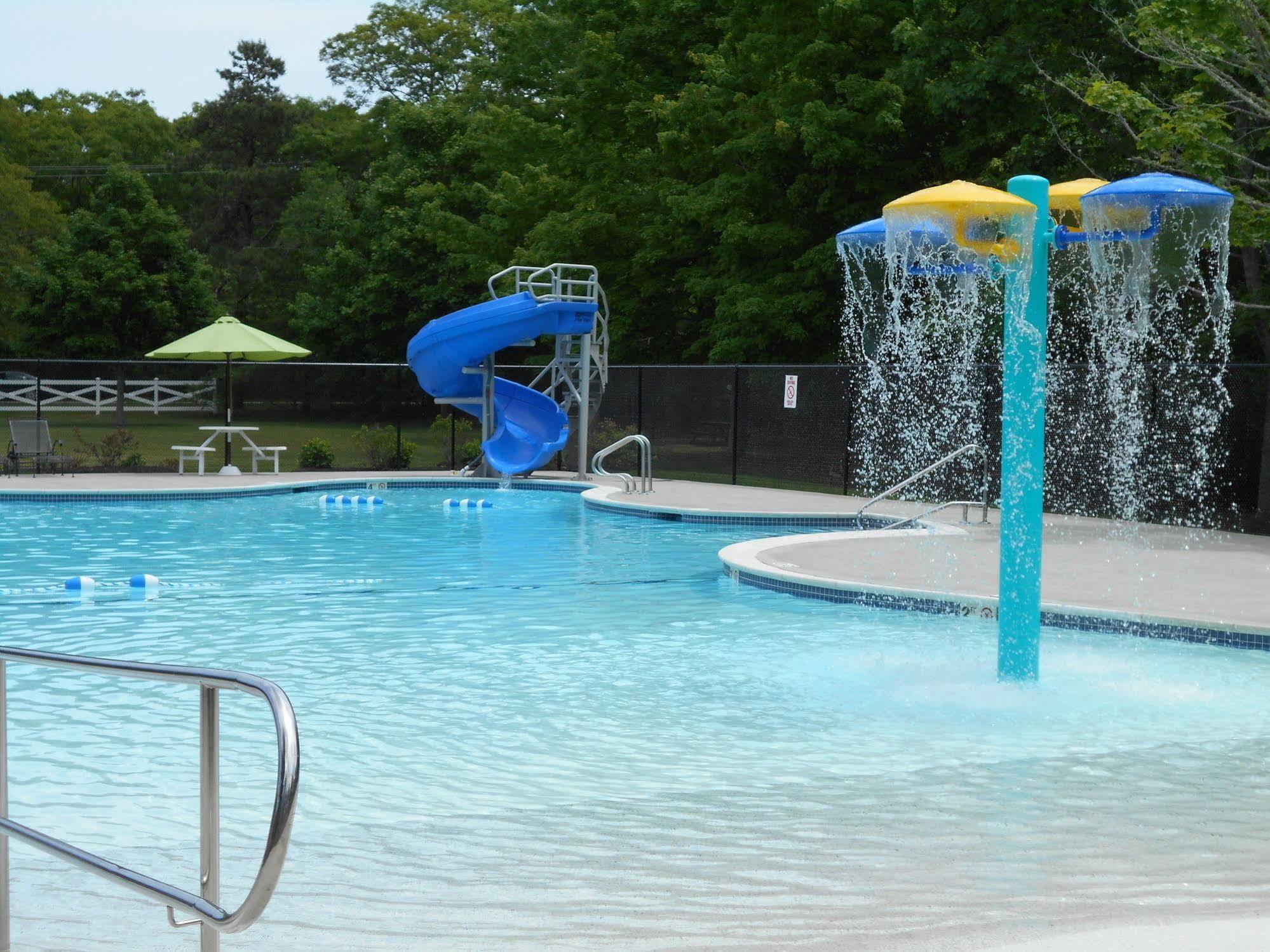 Hotel Sun Retreats At Peters Pond Sandwich Exterior foto