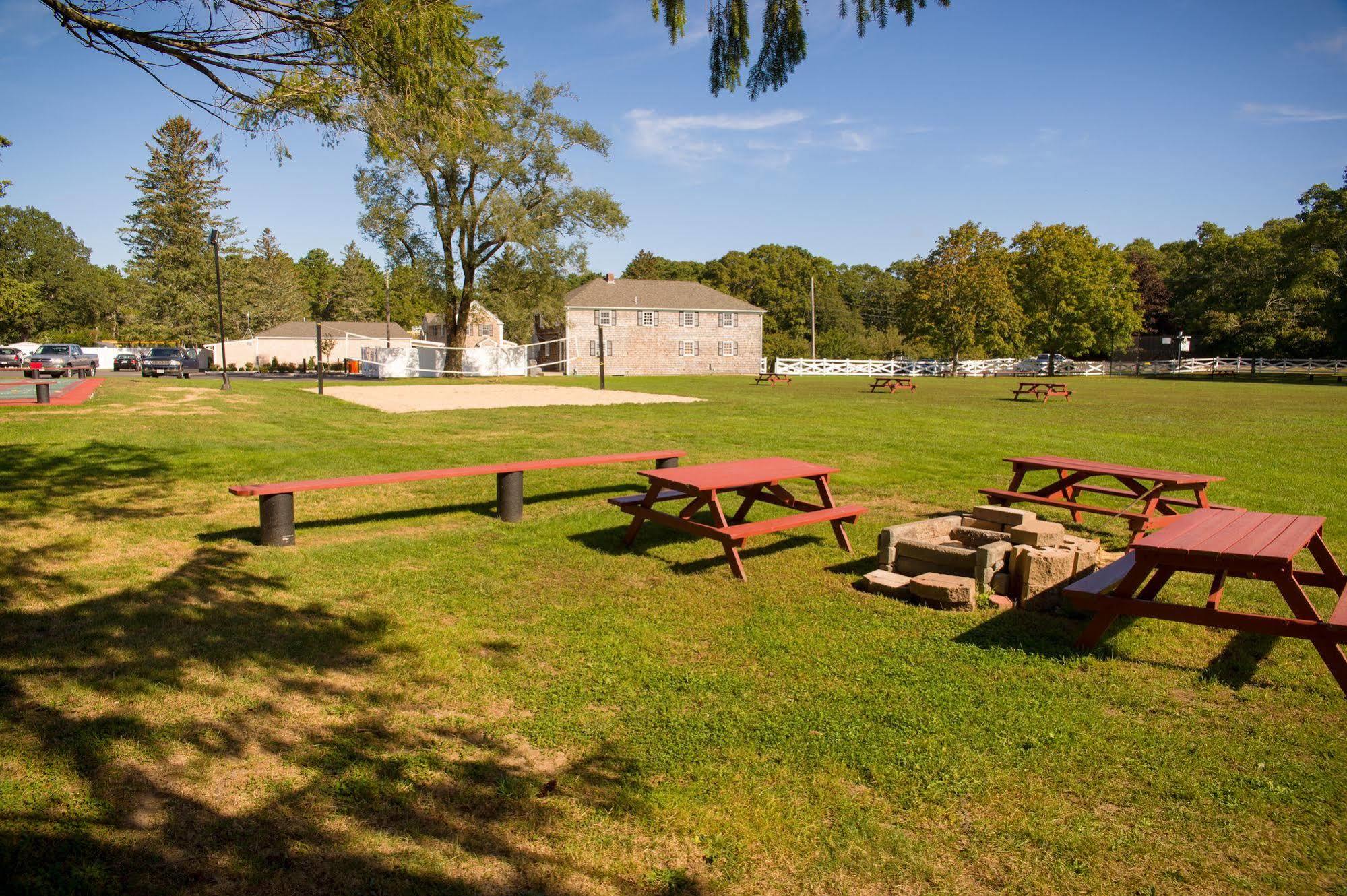 Hotel Sun Retreats At Peters Pond Sandwich Exterior foto